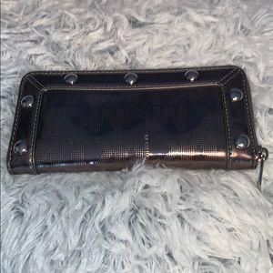 MK wallet